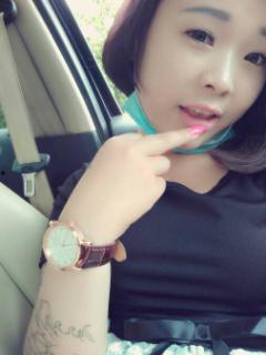 mc小依的个人资料,揭秘游戏主播的青春魅力与电竞梦想